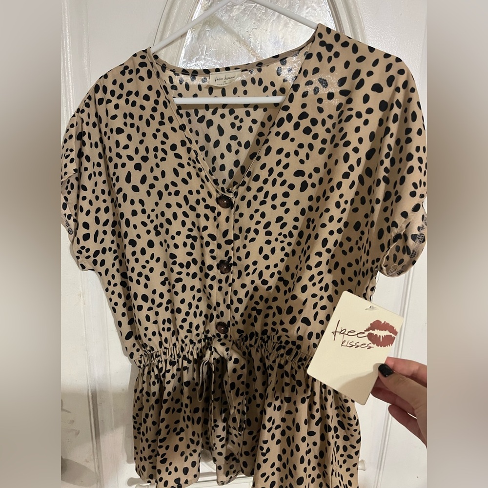 Animal print blouse, new with tags!